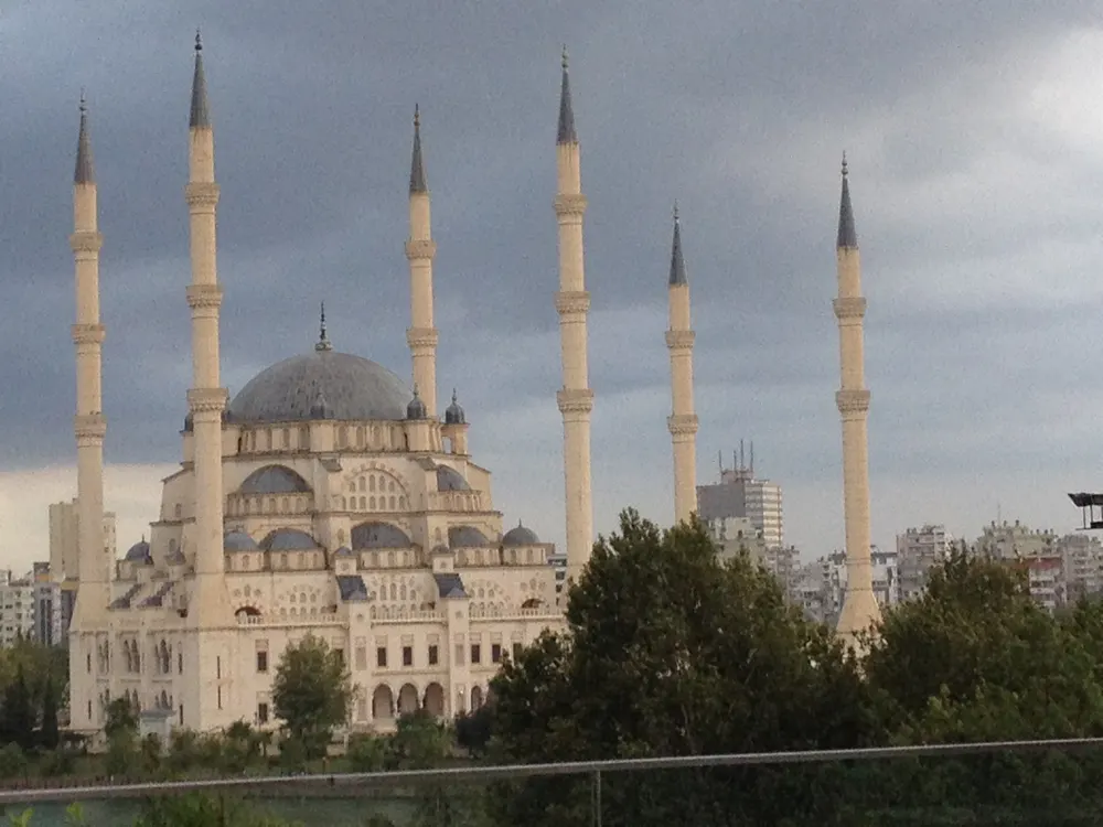 Sabancı Merkez Camii, Adana